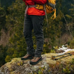 Danner Men's Crag Rat 7" WP Made In USA Hiking Boot - Brown - 67810 15 Danner Men's Crag Rat 7" WP Made In USA Hiking Boot - Brown - 67810 -Wolverine Sales Shop 67810 alt1