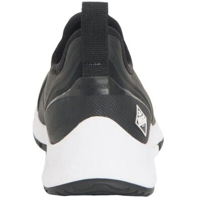 Muck Women's Outscape Low WP Work Boot - Black - OSSW-000 3 Muck Women's Outscape Low WP Work Boot - Black - OSSW-000 - Image 3