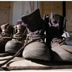 Danner Men's Vital 8" Waterproof Hunt Boot - Brown - 41550 -Wolverine Sales Shop danner mens vital 8 waterproof hunt boot brown 41550 15